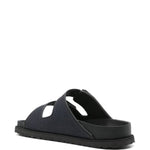 Ciabatte Arizona con fibbia in nero di Birkenstock - unisex 