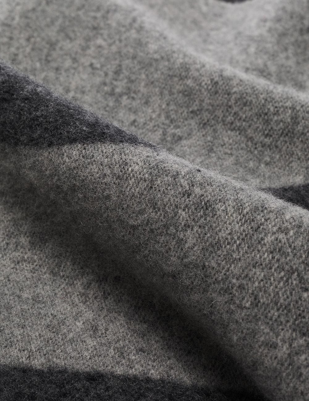 Sciarpa con stampa monogramma in grigio - donna 