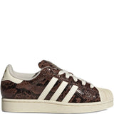 Sneakers superstar stampa animalier in marrone 