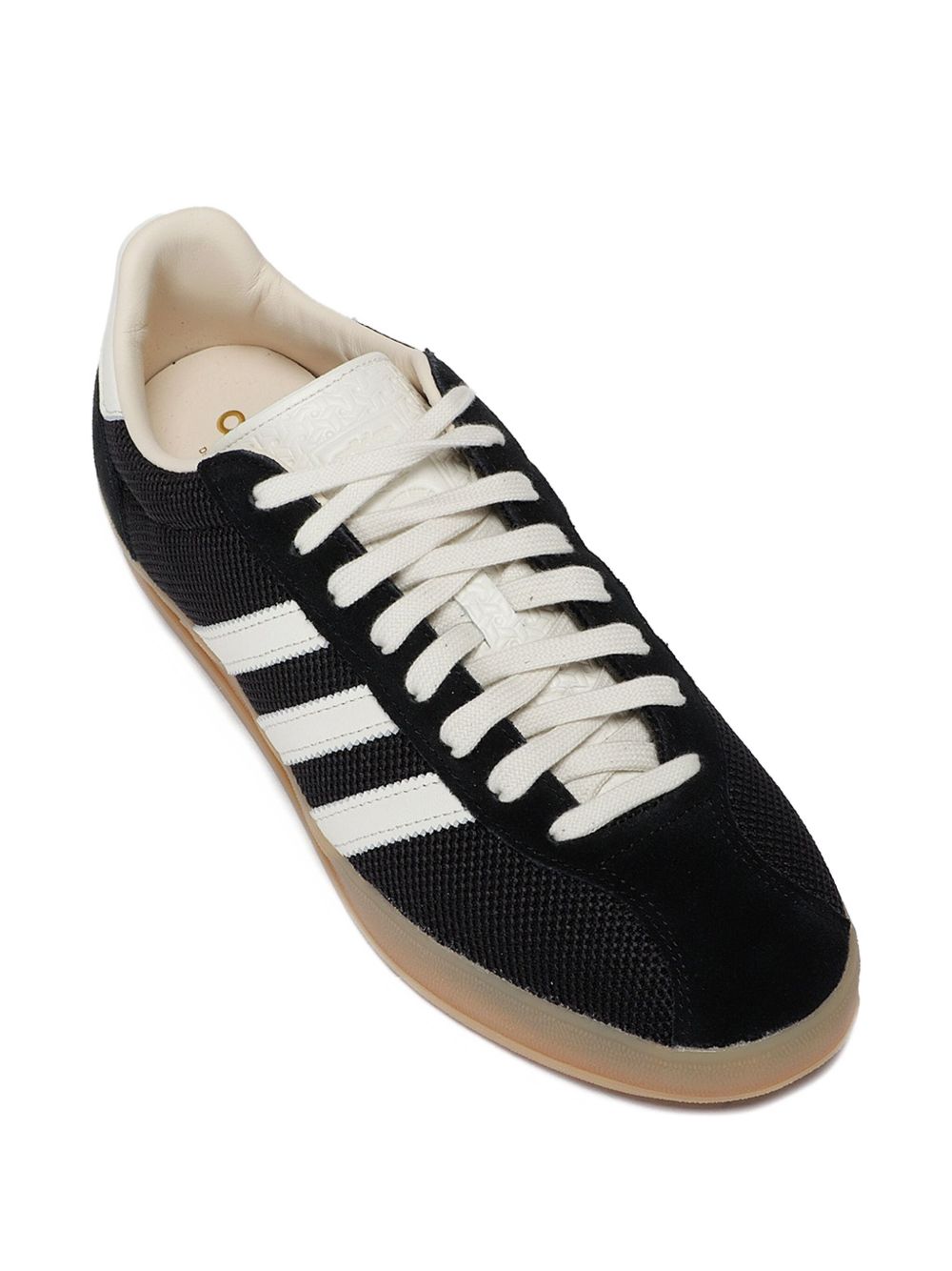 Sneakers Gazelle Indoor Pro in nero 