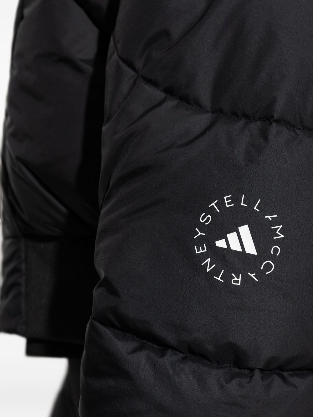 Giacca trapuntata con cappuccio in nero Adidas by stella mc cartney - donna 