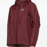 Giacca con cappuccio beta insulated in BORDEAUX Arc'teryx - unisex 