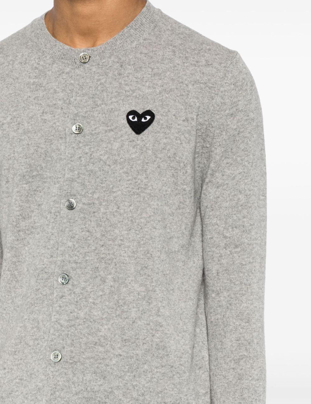 Cardigan con logo a cuore in grigio Comme des garcons play - unisex 