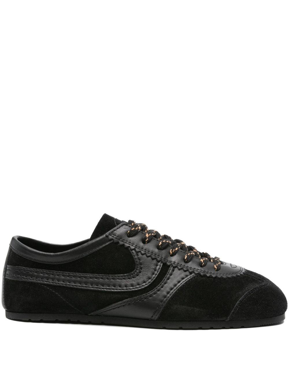 Sneakers in pelle con finiture in suede in nero 