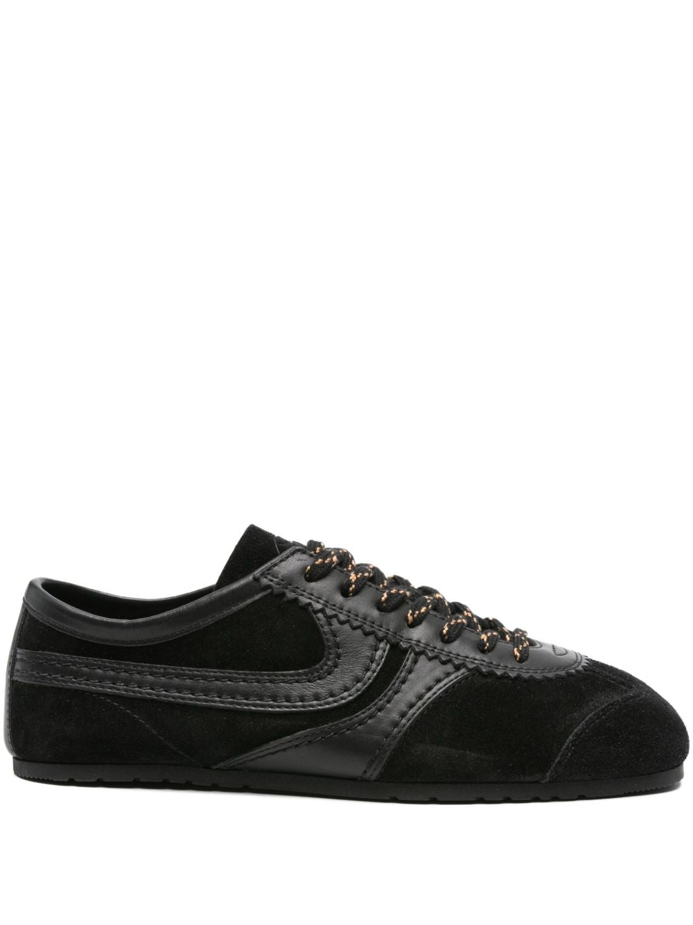 Sneakers in pelle con finiture in suede in nero 