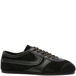 Sneakers in pelle con finiture in suede in nero 