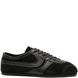 Sneakers in pelle con finiture in suede in nero 