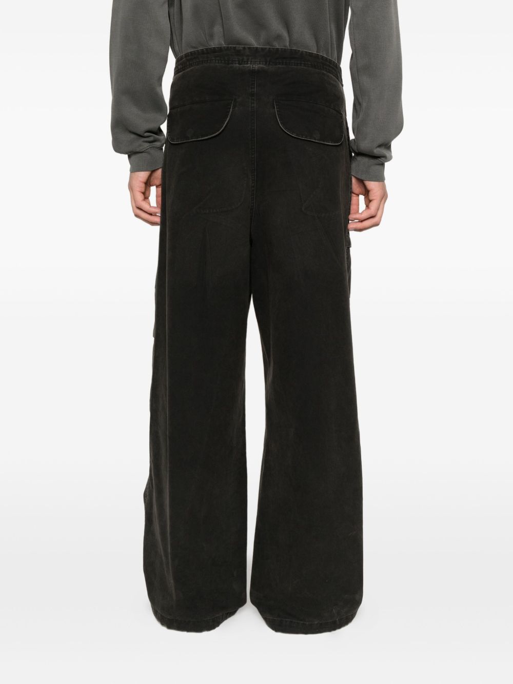 Cargo con tasche barren in nero Entire studios - unisex 