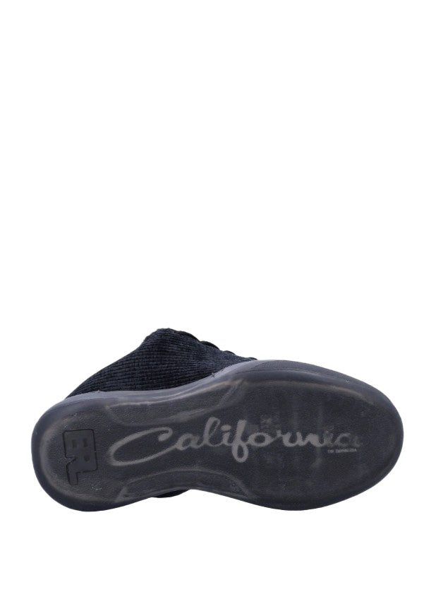 Sneakers in velluto a coste vamp in nero 