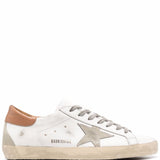 Scarpe superstar in bianco e marrone 