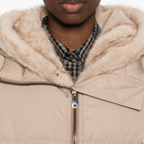 Piumino con cappuccio lou andrea in beige gotha - donna 