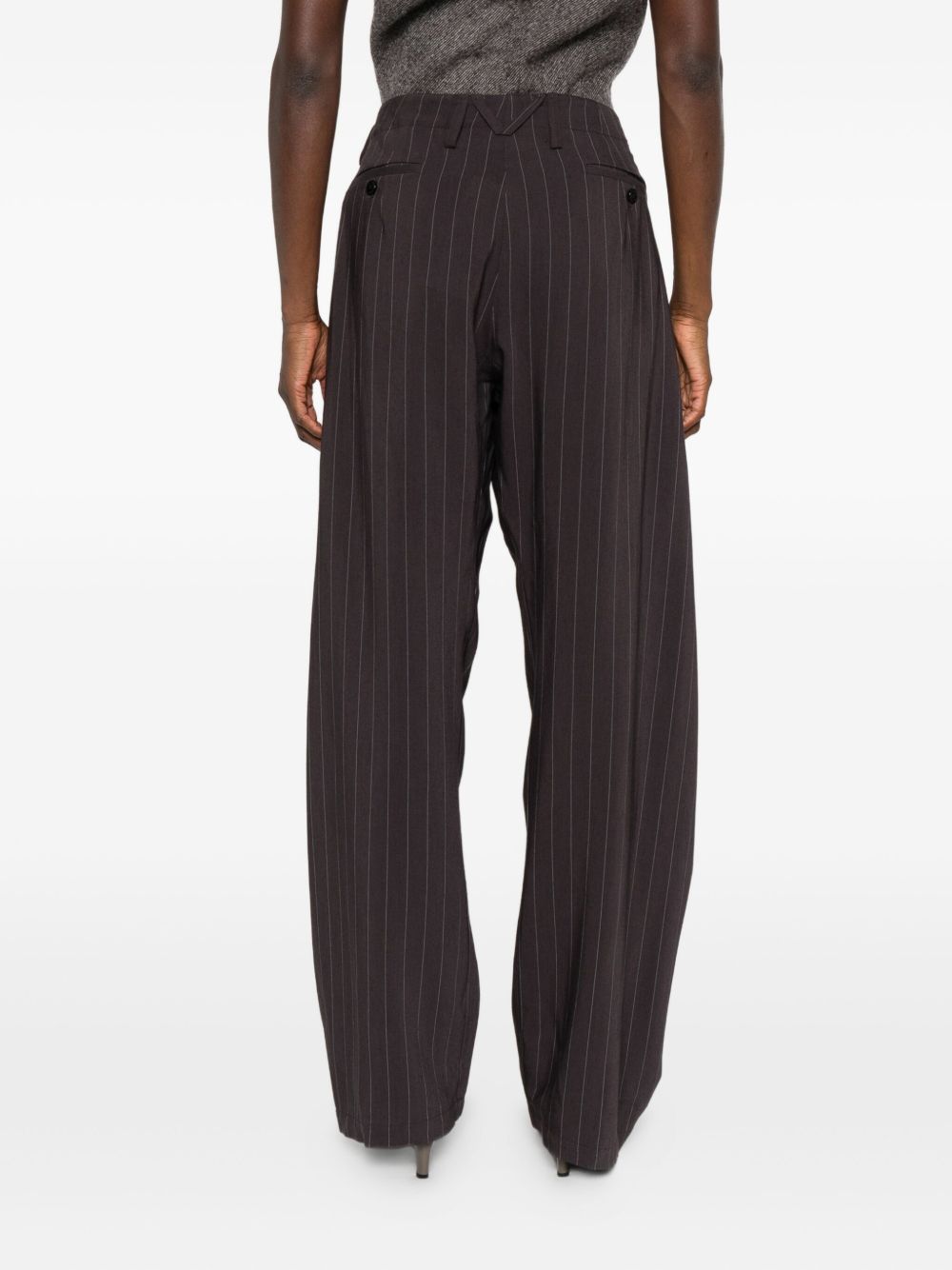 Pantaloni gessati in marrone Magda butrym - donna 