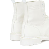 Stivaletti alti con lacci in bianco MM6 x Dr. Martens - donna 