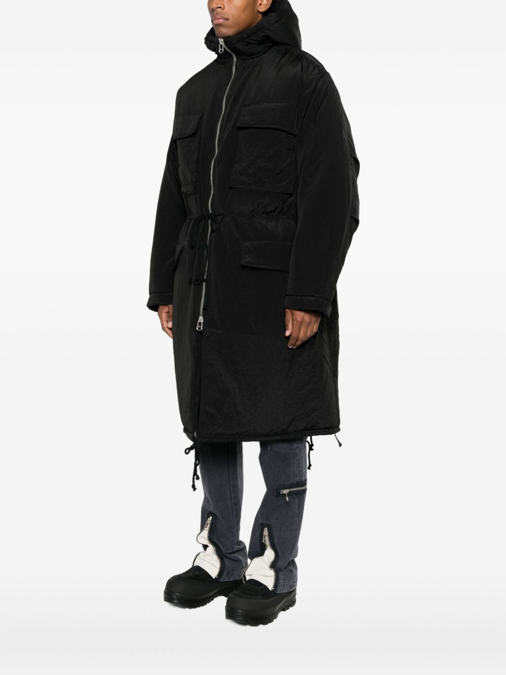 Cappotto con caqppuccio in nero Oamc peacemaker - uomo 