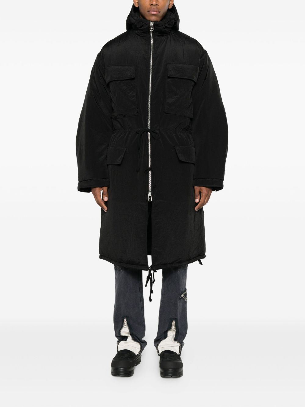 Cappotto con caqppuccio in nero Oamc peacemaker - uomo 
