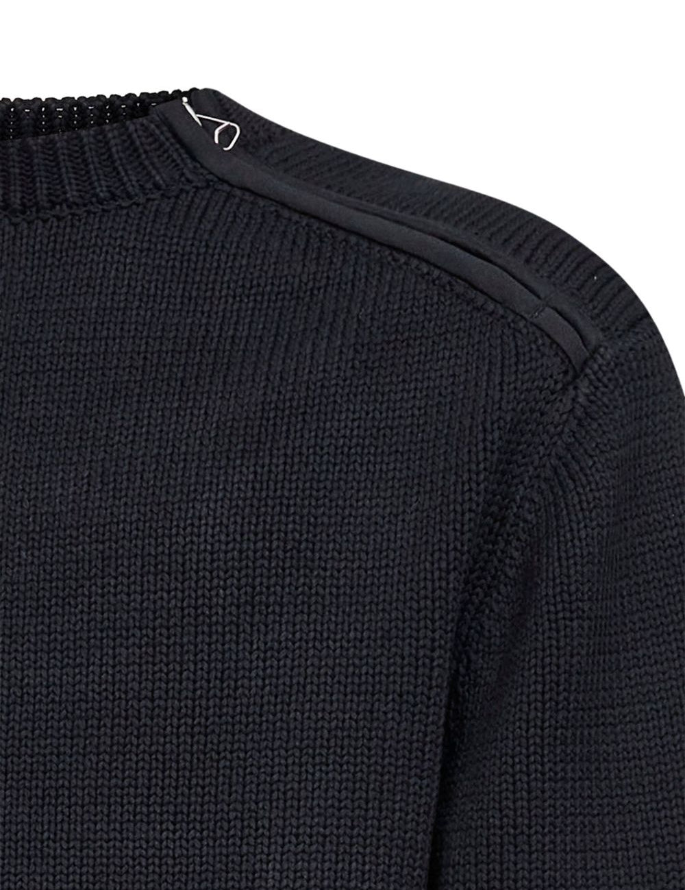 Maglione in maglia con zip sulla spalla in nero OAMC PEACEMAKER - uomo 
