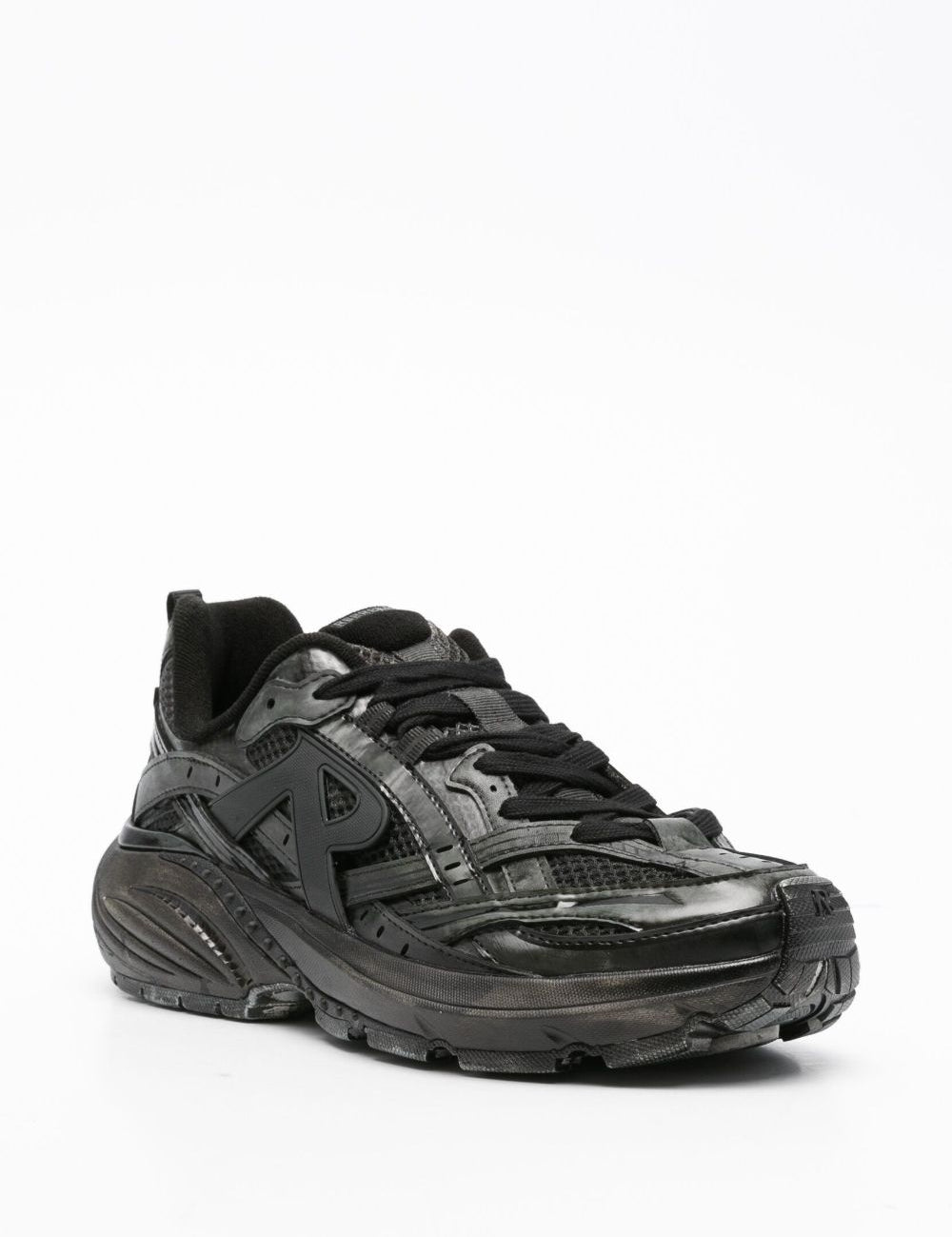 Sneakers storm runner con lacci in nero 