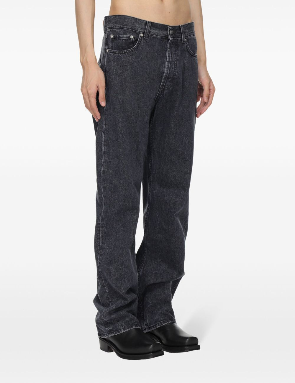 Jeans con bottoni in grigio 