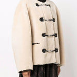 Giacca in shearling in bianco Toteme - donna 