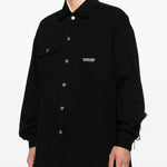 Camicia con abbottonatura in nero Undercover - uomo 