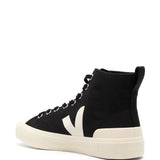 Sneakers alte wata II in nero Veja - uomo 