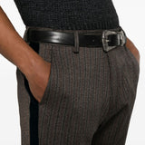 Pantaloni in misto lana a righe alto in marrone Wales Bonner - uomo 