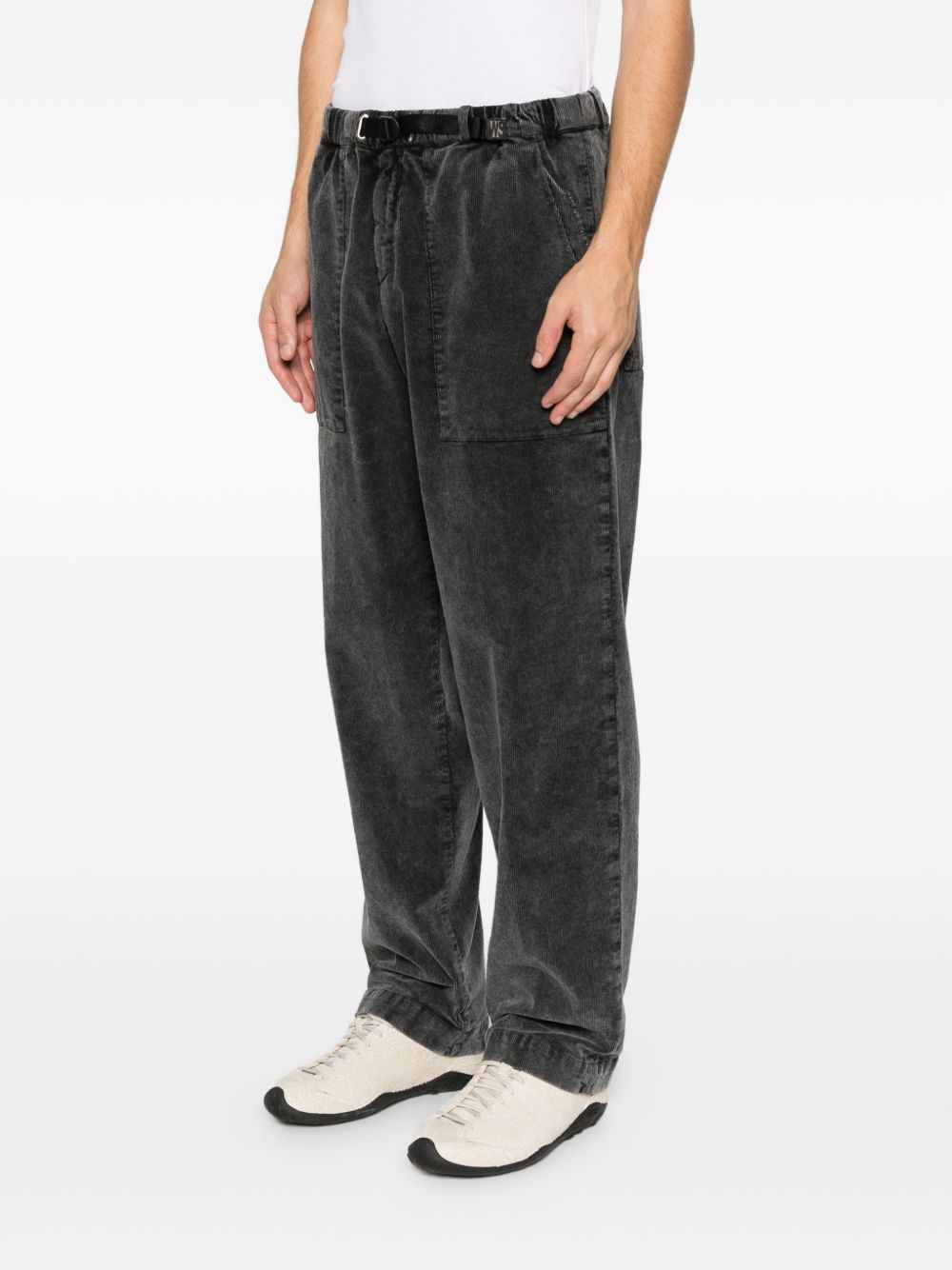 Pantaloni in velluto a coste con dettaglio taschein grigio Whitesand - uomo 