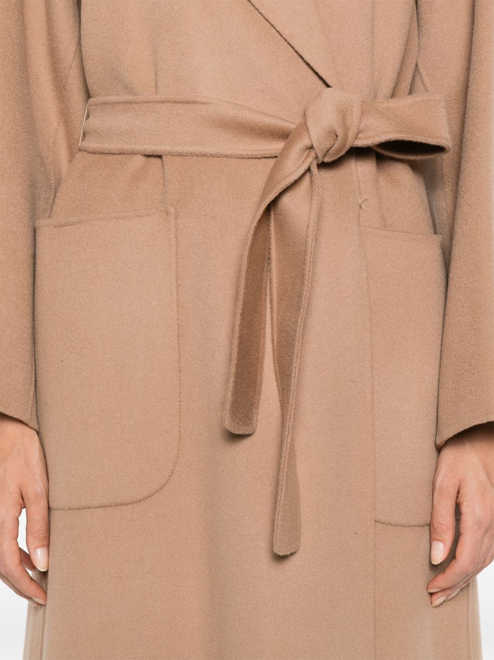 Cappotto ampio in lana vergine in beige 's maxmara - donna 