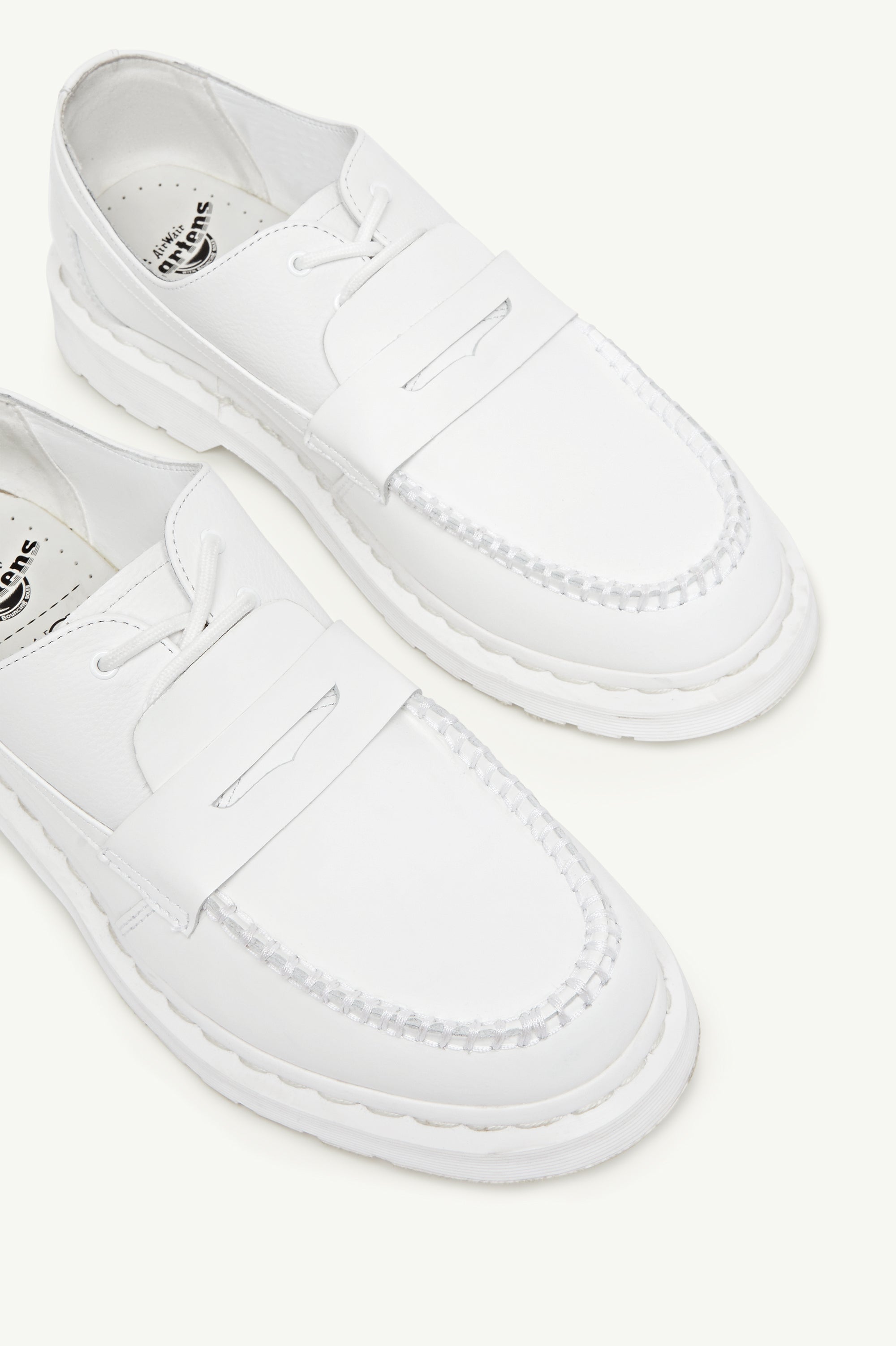 Mocassini in pelle in bianco MM6 x Dr. Martens - donna 
