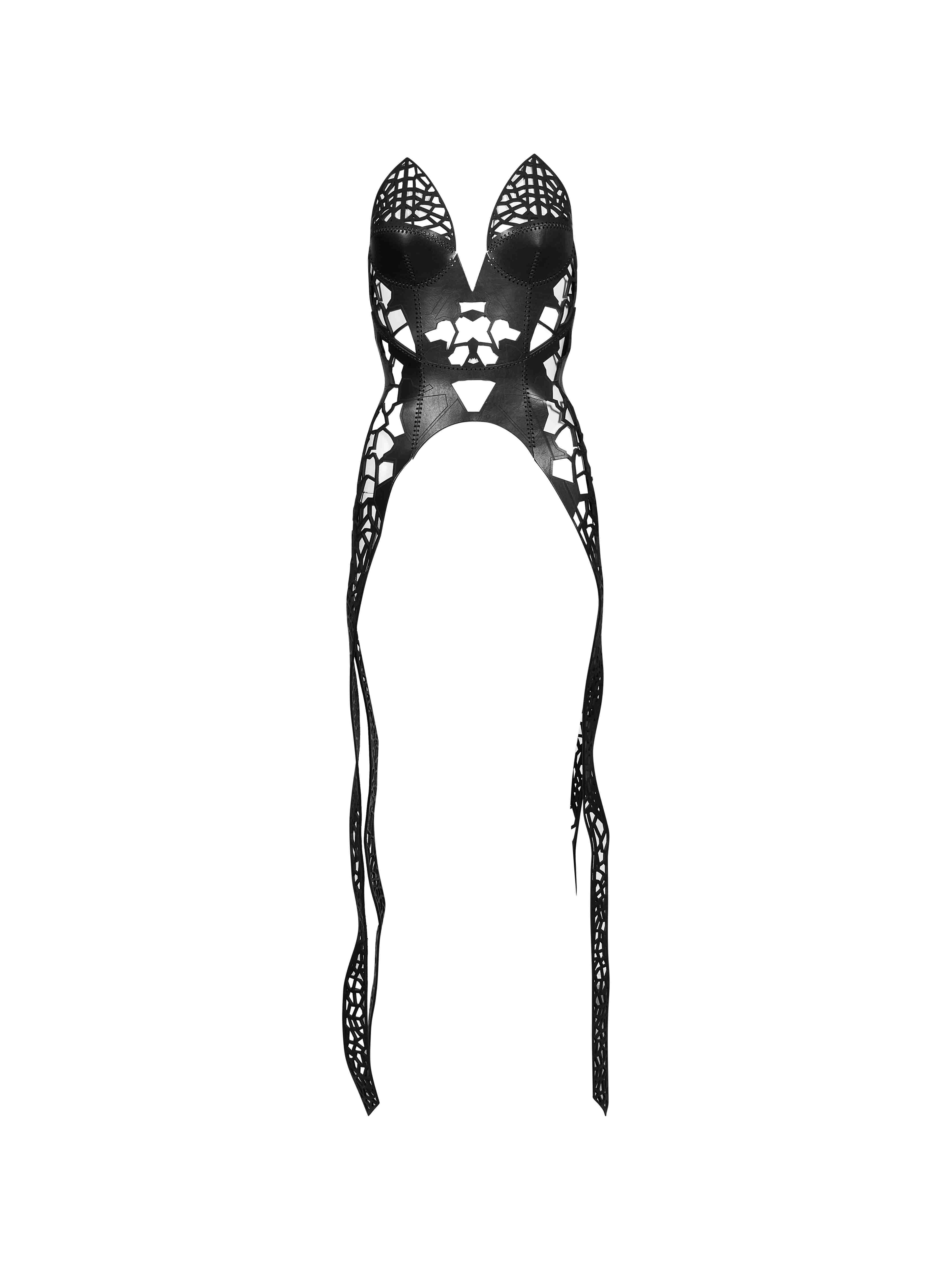 Corsetto traforato con corde in nero 