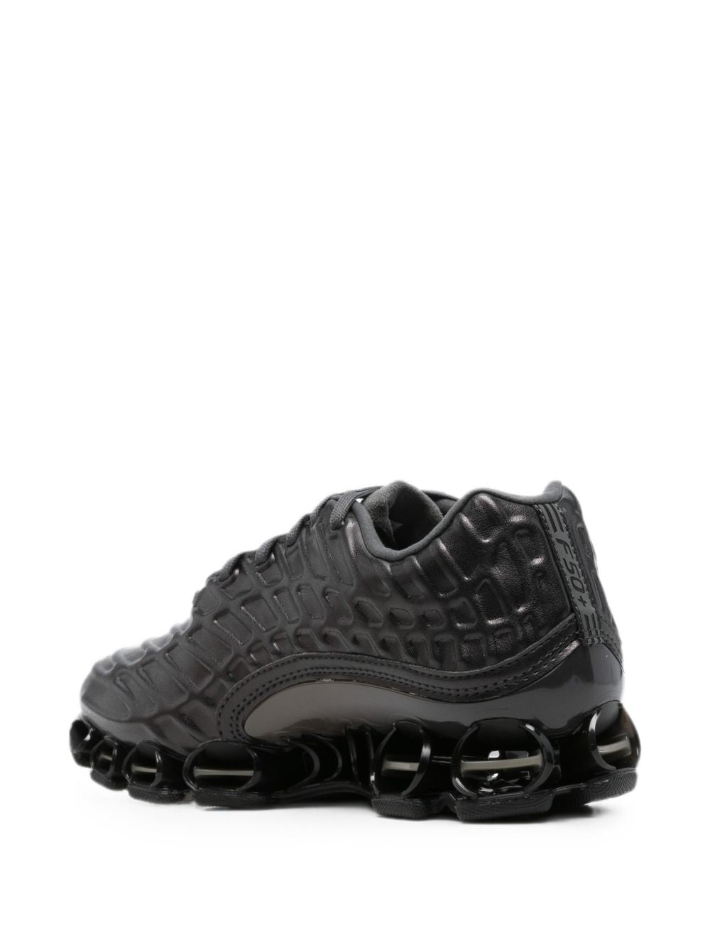 Sneakers Megaride F50 in nero 