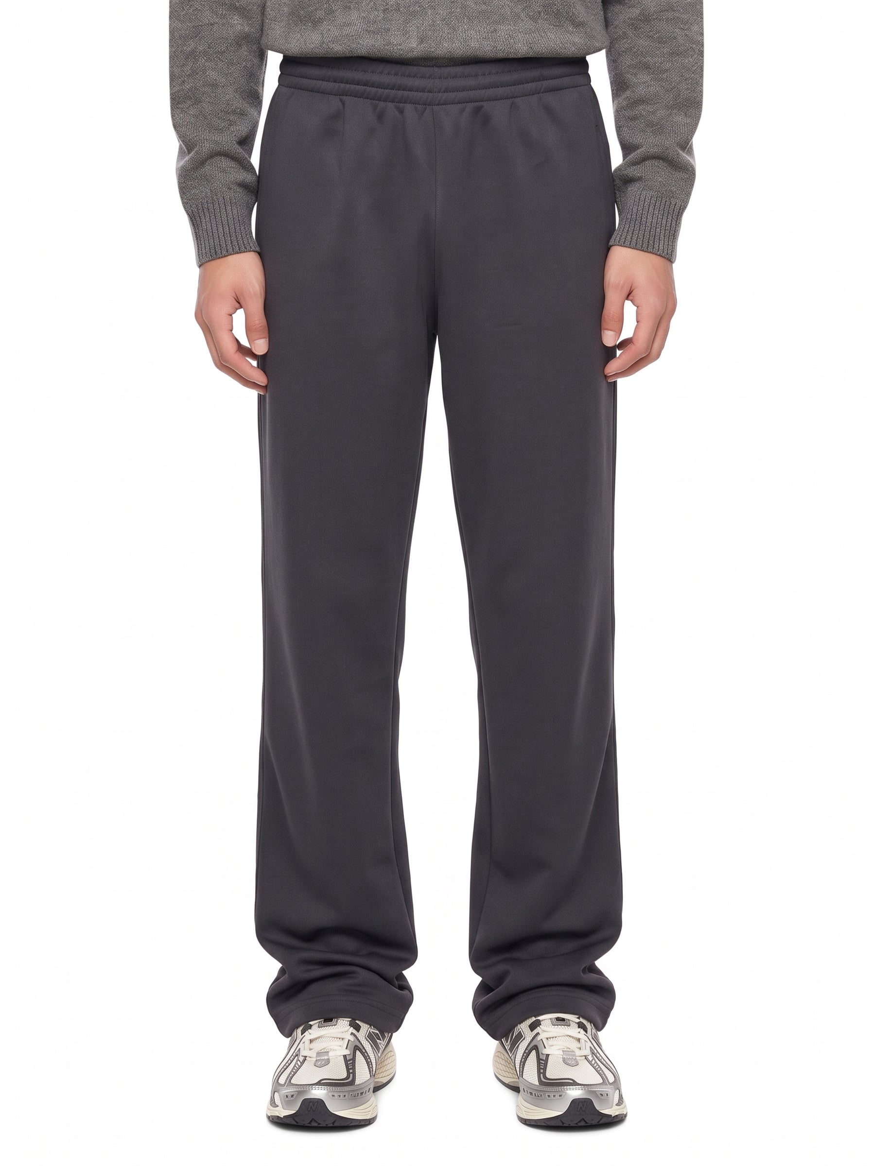 Pantaloni tuta in nero 
