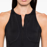 Abito sportivo con shorts e logo in nero 