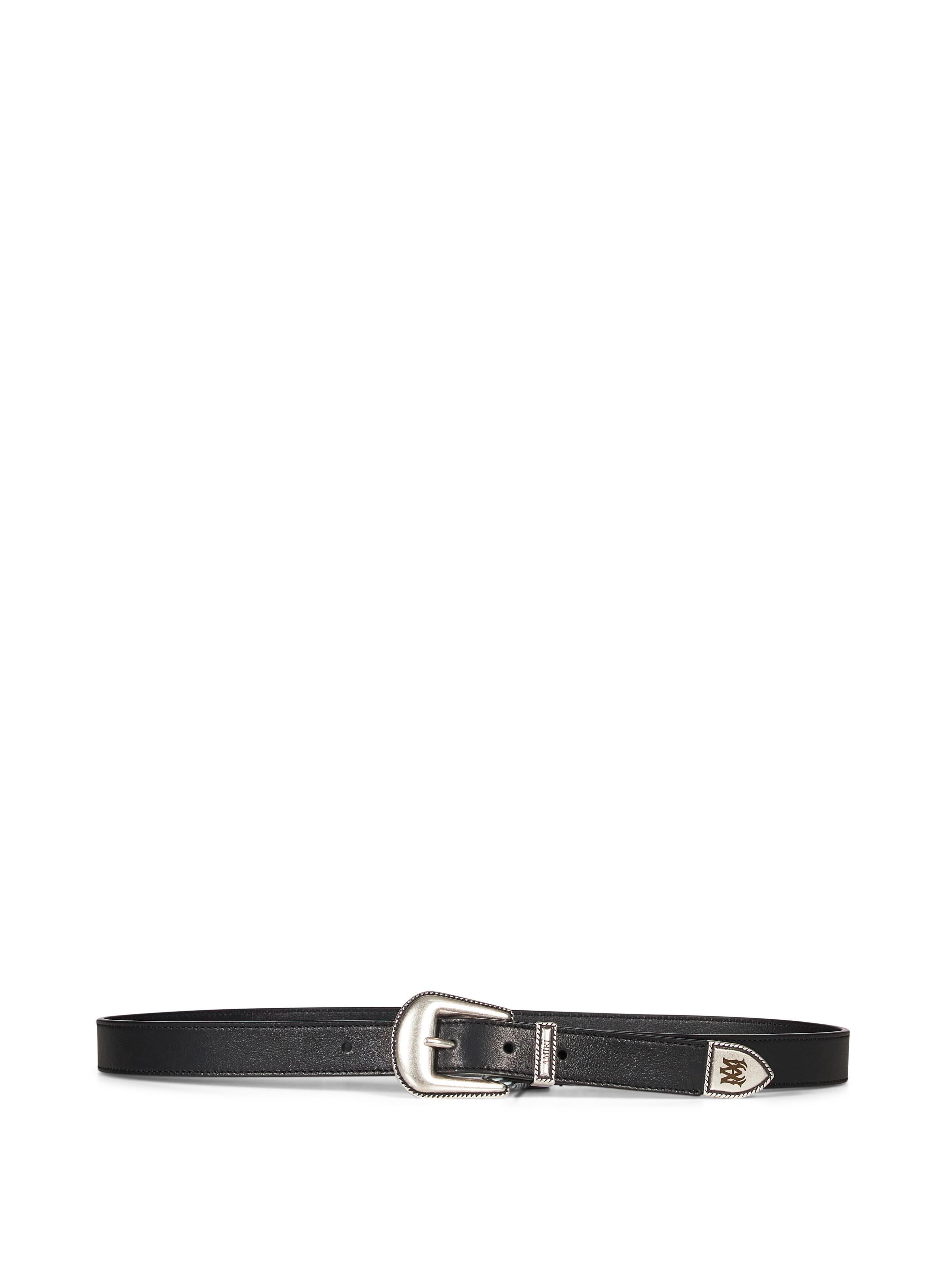 Cintura con fibbia in pelle in nero 