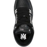 Sneakers in pelle con logo 