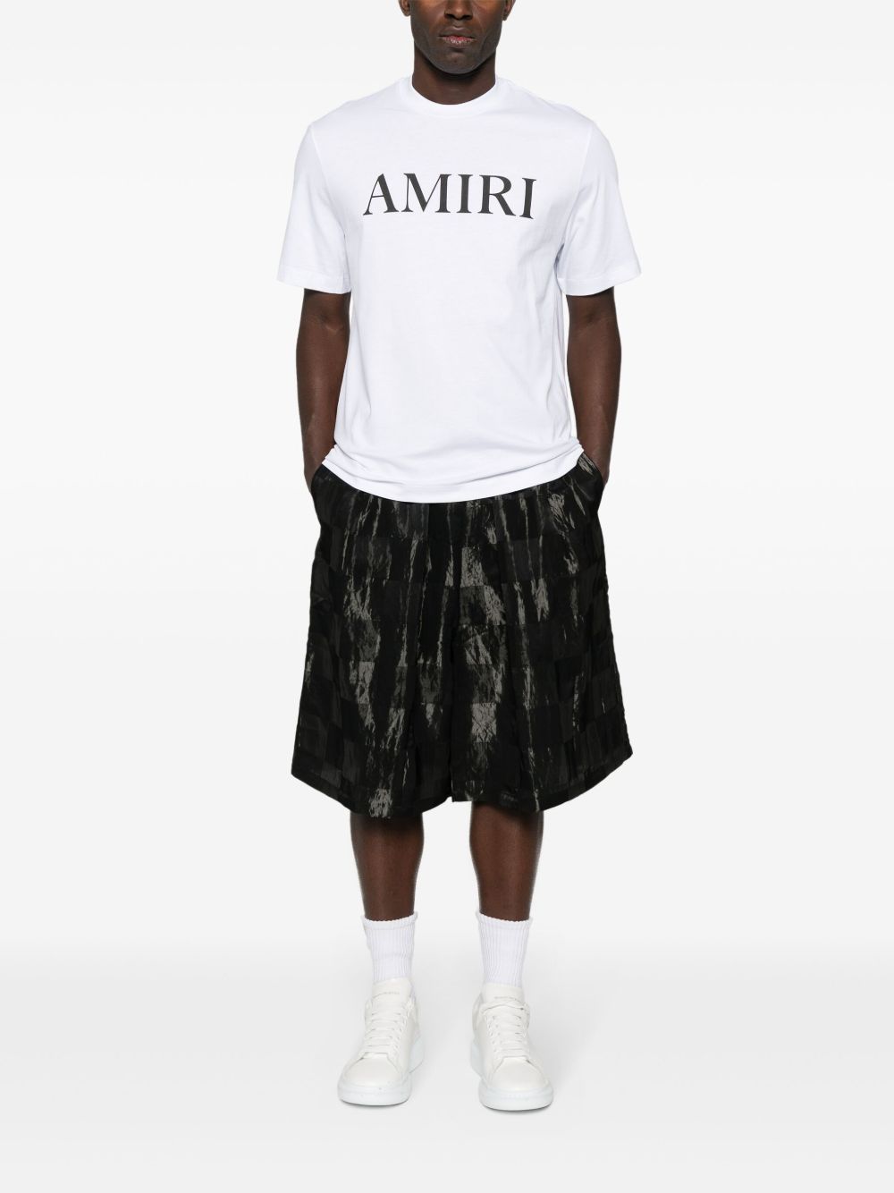 T-shirt a maniche corte con logo  in bianco 