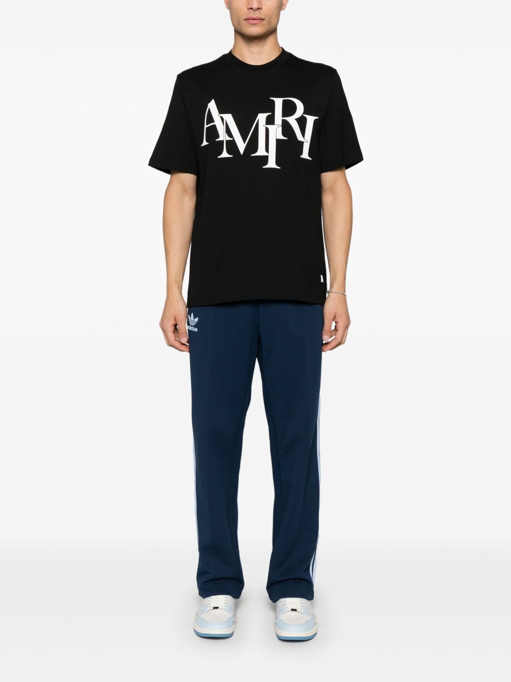 T-shirt a maniche corte con logo in nero 
