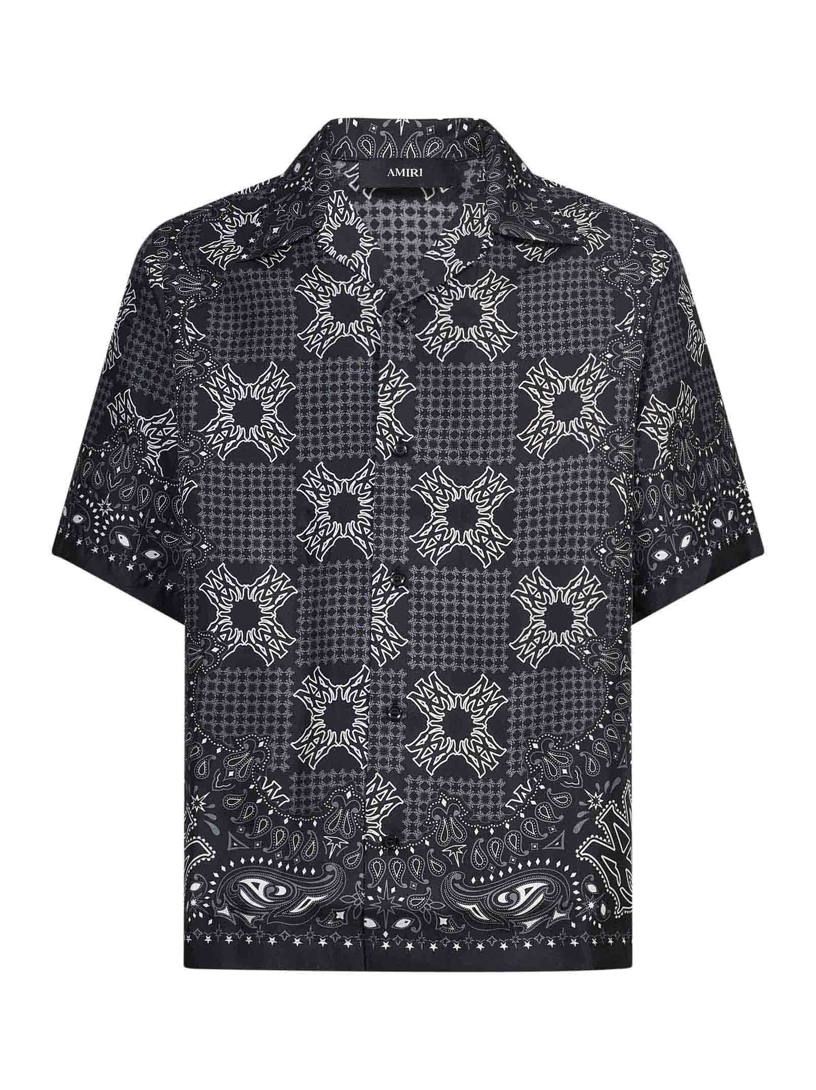 Camicia a maniche corte con stampa bandana in nero 