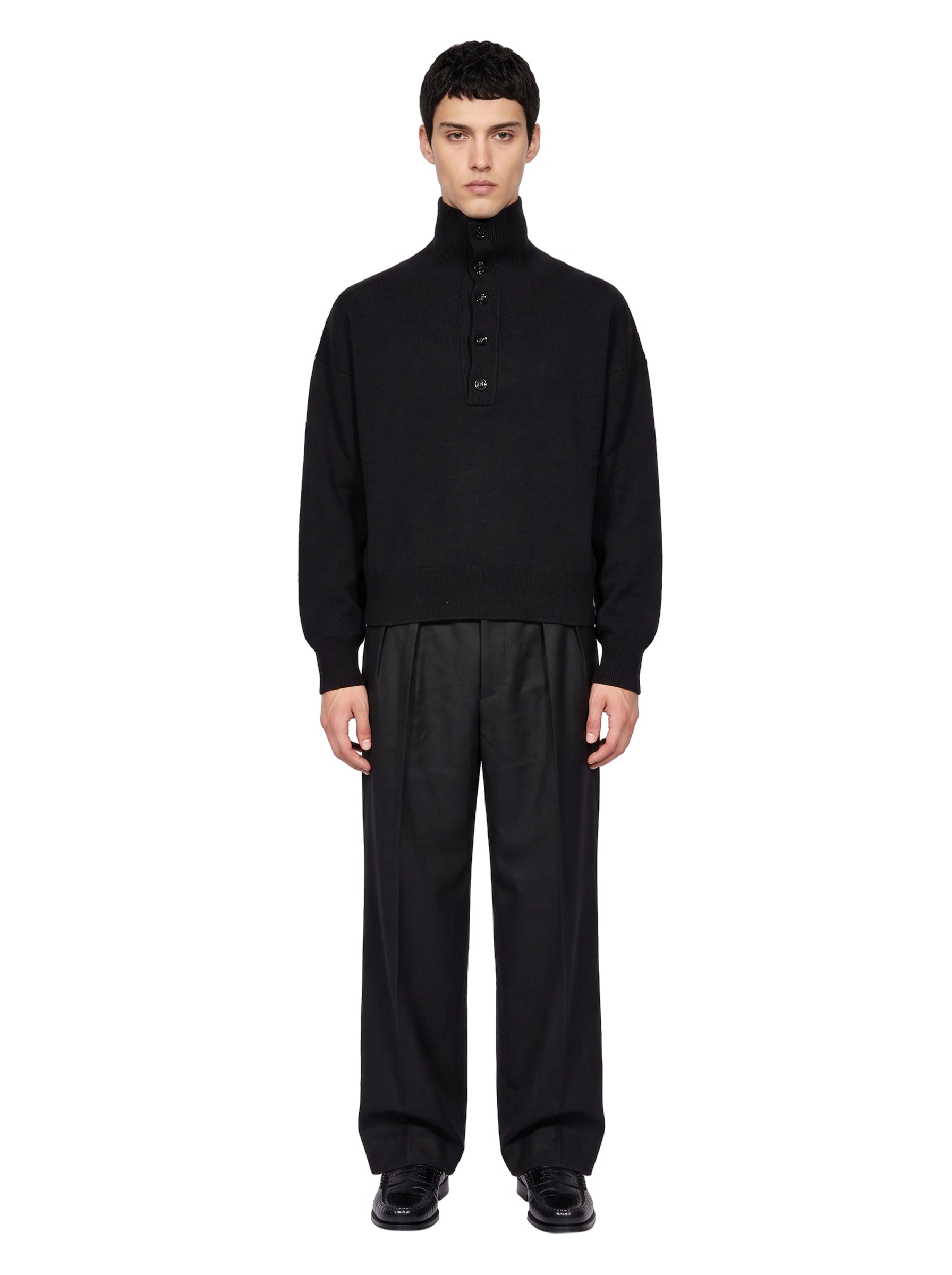 Maglione collo alto con bottoni in nero 