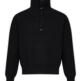 Maglione collo alto con bottoni in nero 