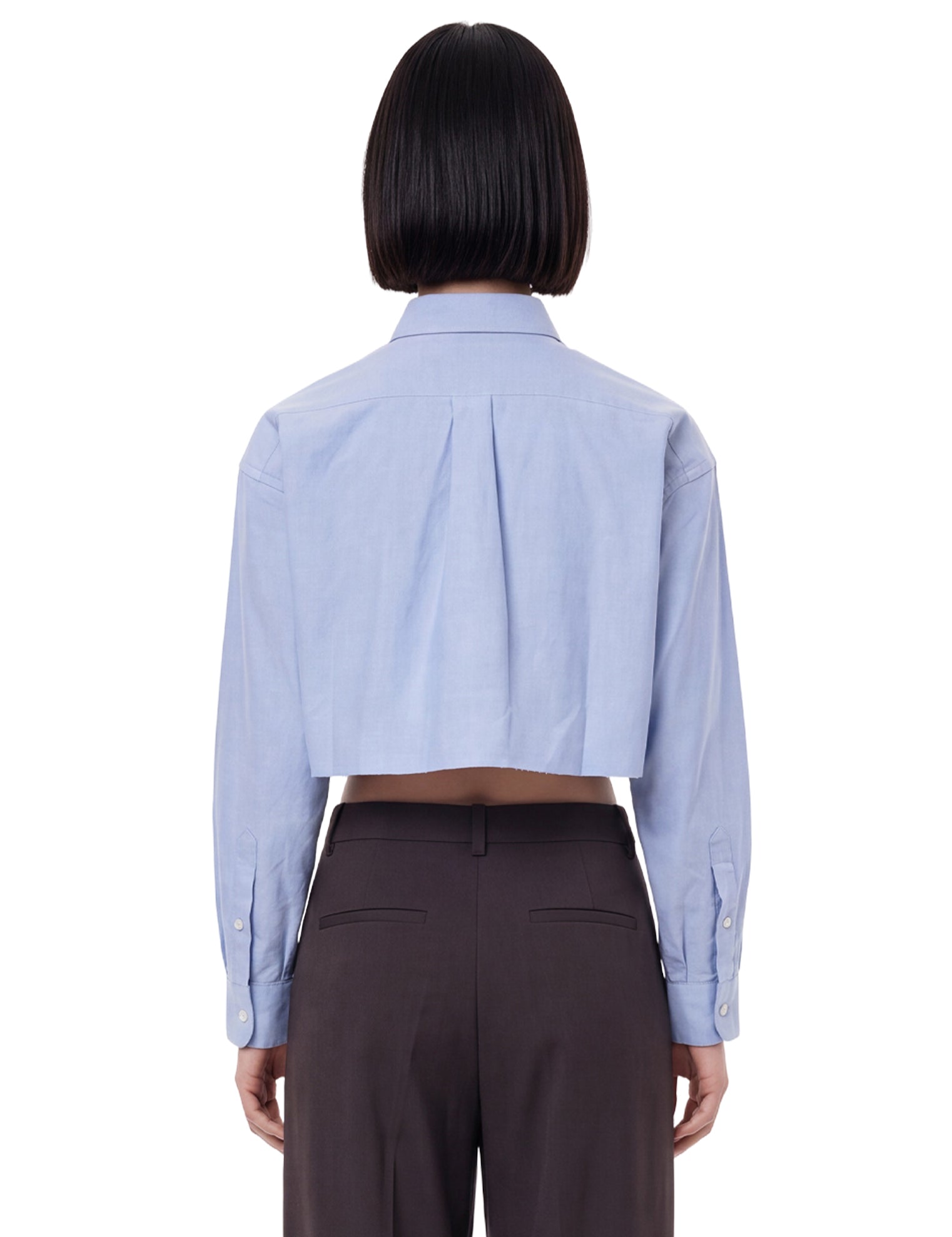 Camicia crop con logo in celeste 
