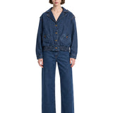 Giacca denim con tasche in blu 