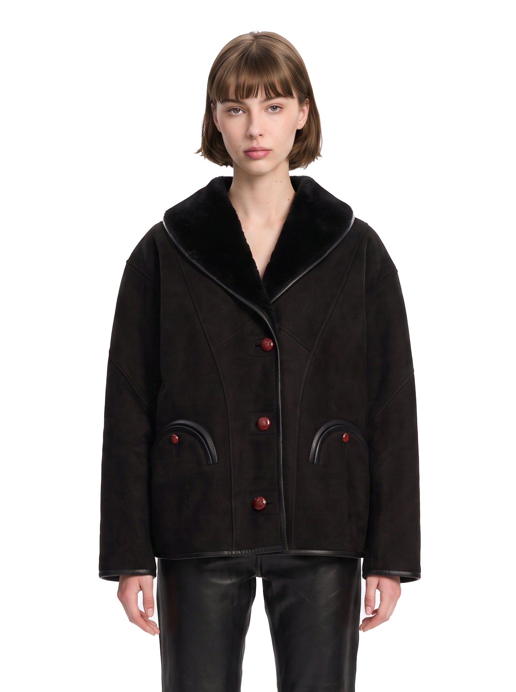 Giacca in shearling con le tasche in nero 