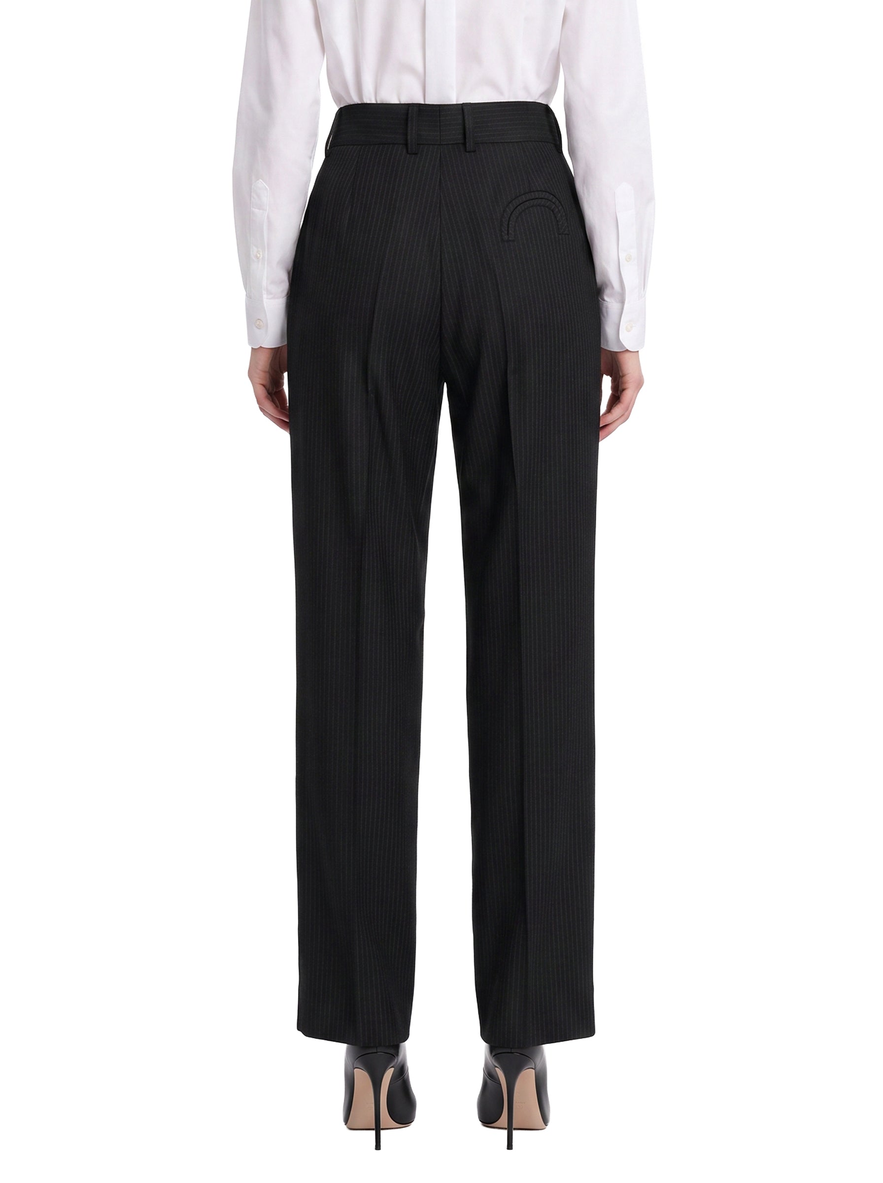 Pantaloni gessati con pieghe in nero 