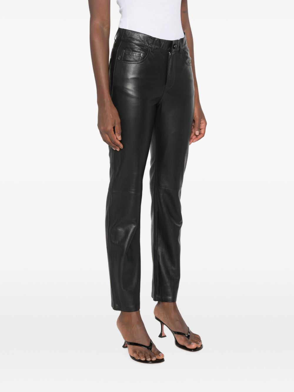 Pantaloni in pelle in nero 