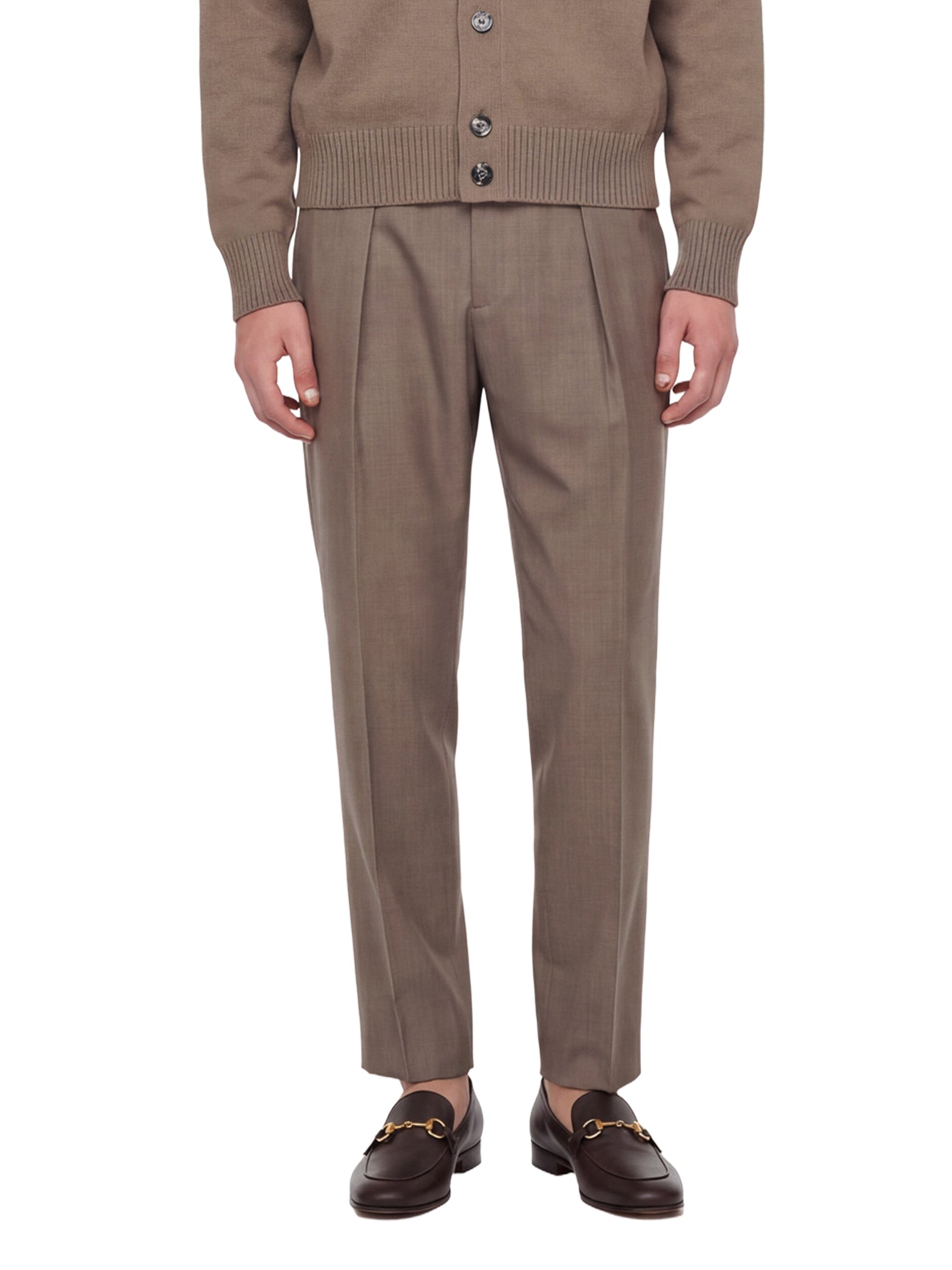 Pantaloni con pieghe frontali in grigio 