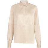 Camicia in raso elasticizzato di seta con motivo Monili in beige 
