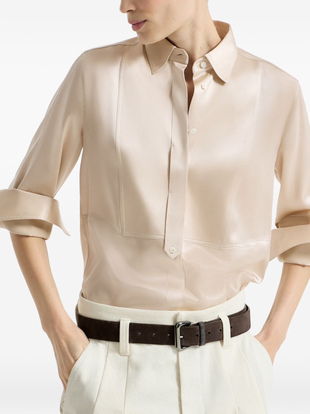 Camicia in raso elasticizzato di seta con motivo Monili in beige 