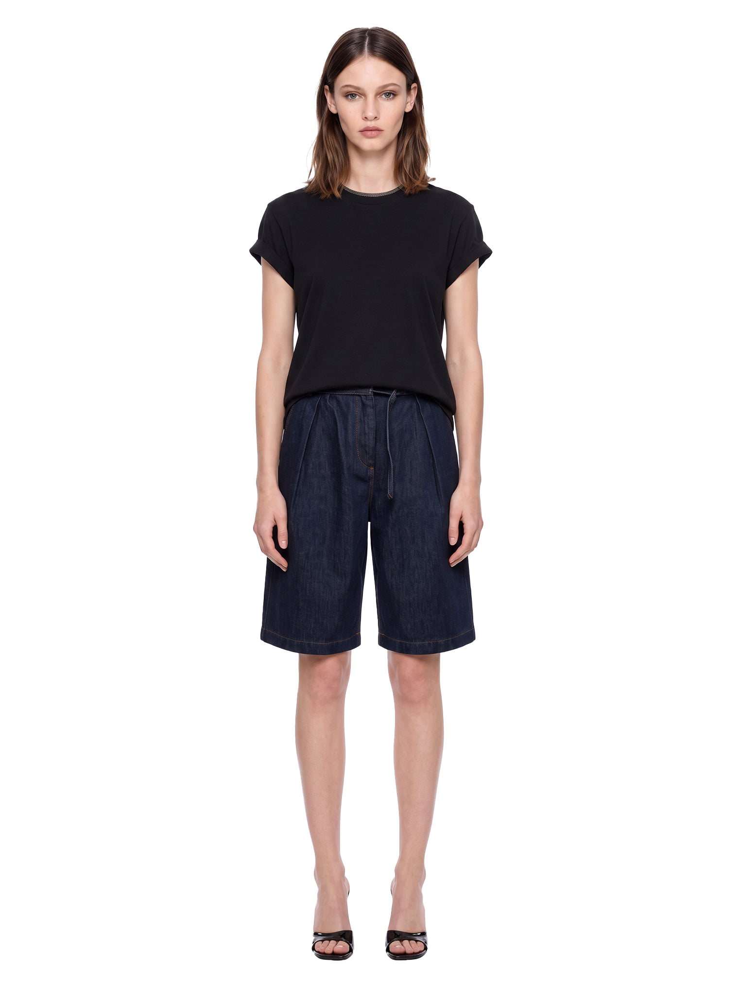 T-shirt a maniche corte in nero 