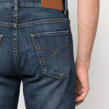 Jeans a gamba stretta in blu 
